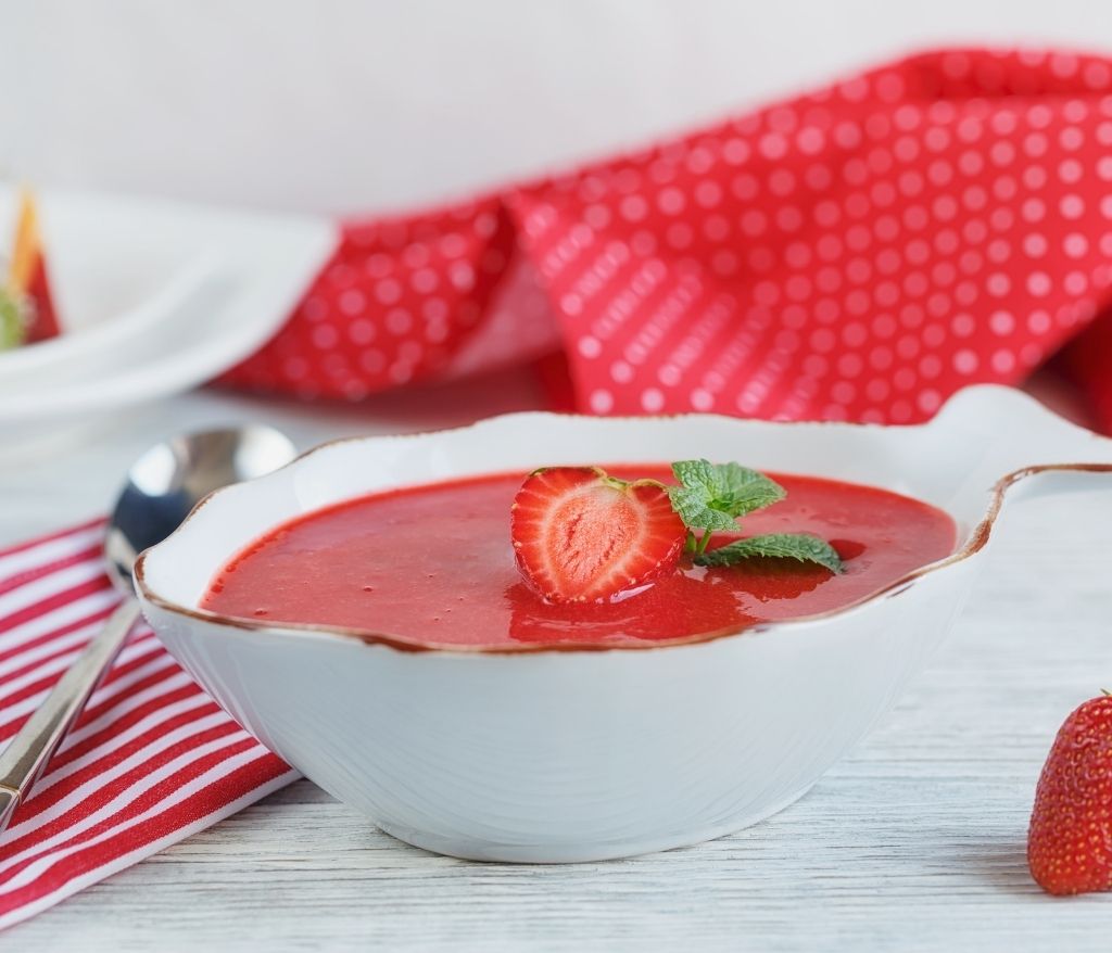 Soupe de fraises -vinaigres-codina-artisanat-recettes-lagrasse-