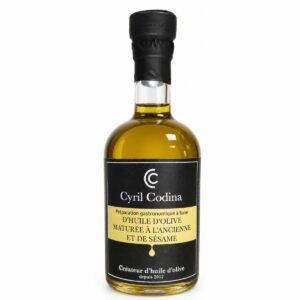 bouteille d'huile d'olive au sésame de qualité de cyril codina